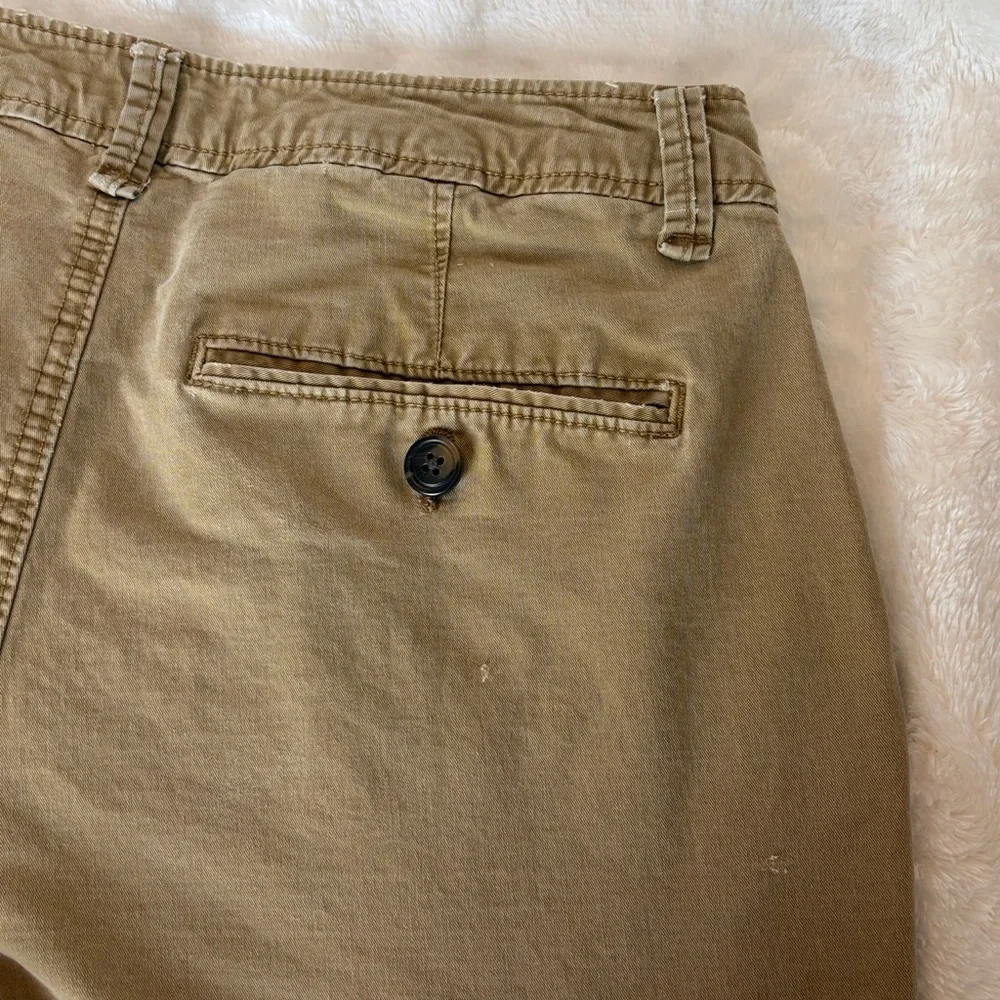 Aeropostale tan color